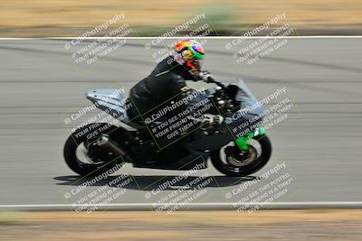 media/May-31-2025-Classic Track Day (Sat) [[da23ab3028]]/Group C/Session 4 (Turns 4 and 6)/